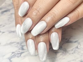 白系マグネットネイル！