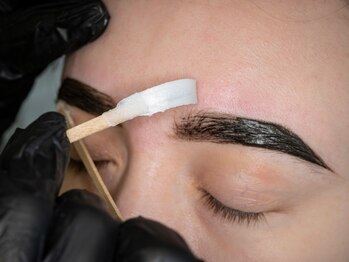 ロイヤルキューティー 介正鍼灸整骨院 コマーシャルモール博多(ROYAL QT)の写真/【大人気☆眉アイブロウWAX脱毛！！￥4480～】男性もOK！！！