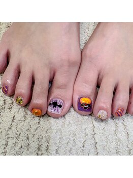 サロンドティス 学芸大学(salon de tis)/ハロウィンネイル