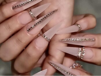 ミュウミュウ(miumiu)/冬限定ネイル特集