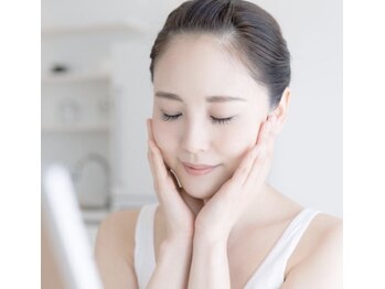 ママナ(mamana)の写真/韓国で人気のシミケア★white lab(ホワイトラボ)導入!諦める前に話題のシミ改善。幹細胞やIPSエステも人気