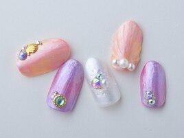 人魚の鱗ネイル