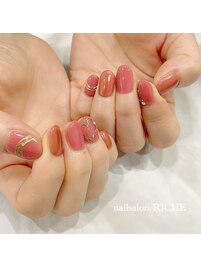 ハートのアクセサリーネイル