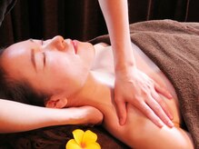 クーロン リラクゼーションハウス(Kowloon)/首肩デコルテで疲れも取り去る！