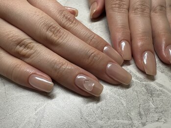 ellaの写真/【オフィス・日常に彩りを☆】手元を美しく魅せるワンカラー＆グラデーション◎潤い艶美フォルム☆