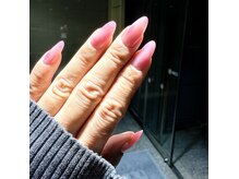 テンネイル(10 NAILS)の雰囲気（長さ出しとデザイン）