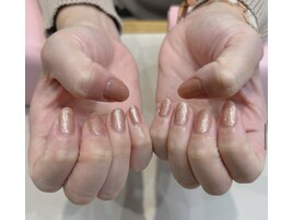 ラメワンカラ―ネイル ¥3800