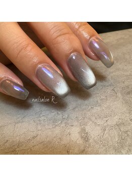 アール(R)/うるうるマグネット