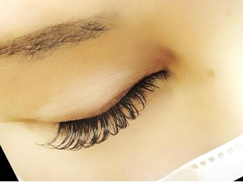 ブランシュ(Blanche)の写真/丁寧にカウンセリングしながら、お悩みやご希望に合わせてデザインをご提案☆上品なぱっちり目元に…♪