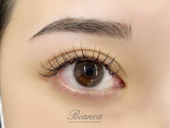 ビアンカ アイズアンドネイルズ 新宿西口店(Bianca eyes＆nails)の写真/リピーター続出！美眉スタイリング!【初回カウンセリング込¥5500/1ヶ月以内の来店¥4400】メンズも大歓迎