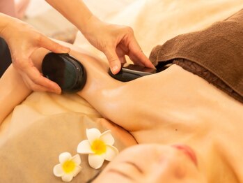 アフロディーテ ビューティーの写真/完全個室で海外のマッサージを独占！オーナーの熟練オーダーメイド施術で、貴女の悩みを改善へ導きます。