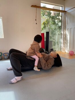 いまづ整体院/お子さんと一緒にゆらゆら体操