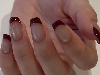 アンフェイド 富山(UNFADE.)/マグネット×フレンチネイル