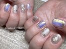 ホワイト&オーロラネイル