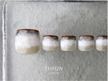 スロウ(THROW)/《FOOT》定額design