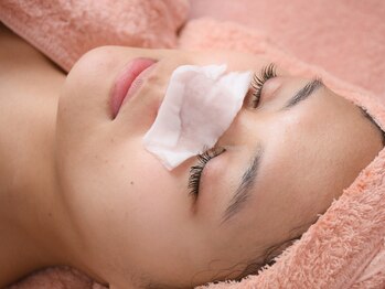 ベルミー(Bellmi)/毛穴洗浄＋ヒト幹細胞導入