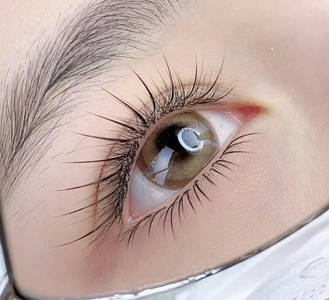 リリィ(LiLy)｜ホットペッパービューティー