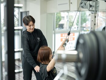 トキエル 金山 東別院店(TOKIEL)の写真/冷たいドリンク完備で涼しくトレーニング◎　女性店長マンツーマン指導！夏までに美ボディ目指しませんか？