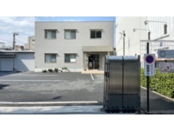 エステシオン(ESTESiON)/一見普通の会社に見えますが~