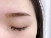 ドレス(DRESS.)/ナチュラル眉×平行眉