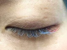 ミニョン 堺東店/「カラー」を感じる目元に♪