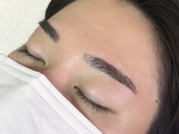 ベリー 川口店(Berry)の写真/【大人気！メンズアイブロウワックス】
骨格に合わせたオーダーメイドであなたの理想の眉デザインへ