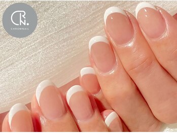 クロムネイル(CHROMNAIL)の写真/ケラチン配合のルミナジェル使用◎ちゅるんカラーで、オフィス・日常に馴染む上品ネイルをご提案します。