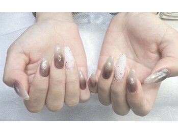 エクラン(Ecrin)/