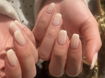 ネイルズ ララ(nails Lala)/White pinkmirror。