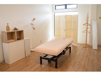 ココテ(cocote)の写真/完全個室で、ほっとひと休み。周りを気にせず、自分のペースでくつろげる時間を。