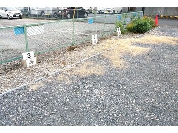 アールハウス(R-House)/駐車番号です。