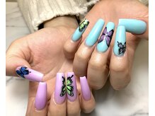 ロングネイルズ エマ(LongNails-Emma)/手書きアート