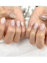 バーグ(bague)/上品なクリスマスネイル