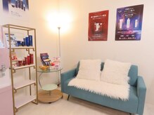 ビューティファイミー(BeautifyMe)の雰囲気(落ち着きのある待合室)