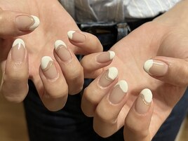変形フレンチネイル