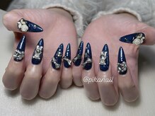 Ｐｉｋａ　Ｎａｉｌ［ピカネイル］上野／御徒町/チップ長さ出しキラ盛りパーツ