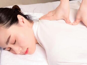 ユリ(YURI)の写真/「本気で変わりたい」を叶えるマンツーマンサロン♪結果重視の施術で、あなたの理想の美しさを実現します★