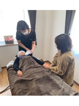 モモハダ(momo hada)/キッズ脱毛の様子