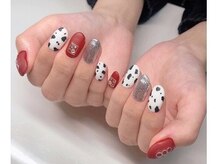 ムーン(moon)/ダルメシアンネイル