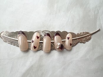 ラウレアルア(Laure’a lua)/ボルドーフレンチ　ハート