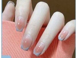 チークネイル/フレンチネイル