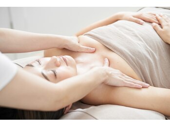 サロンドコーデ(salon de co-de)/オーダーメイドのバスト施術