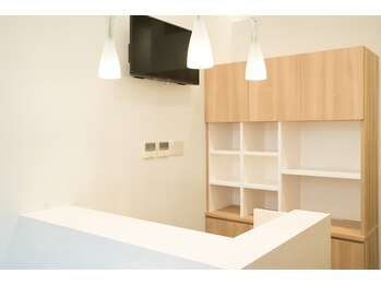 リコア鍼灸接骨院 武蔵小山(ReCORE鍼灸接骨院)/受付・待合室
