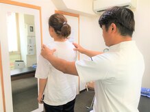 身体の状態を確認し、日常生活での悪い癖や姿勢を探し出します。