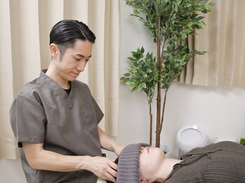 ストラボ 横浜店/反り腰・小顔お任せください！