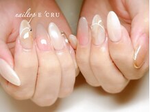 ネイルトップエクル(nail top E CRU)/