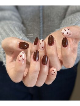 シェリ(Cheri)/手書きハートネイル