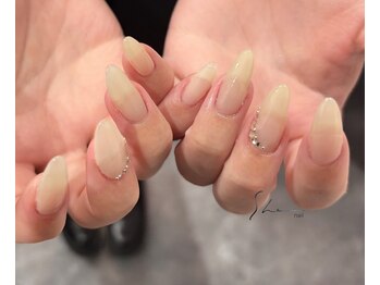 シー(SHE)/シンプルネイル