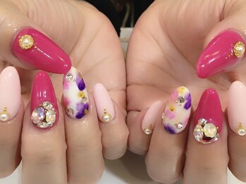 ティンク(Tink)/春ネイル☆バイカラー