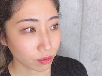 トミー(Tommy)/アイブロウ＋まつ毛カール